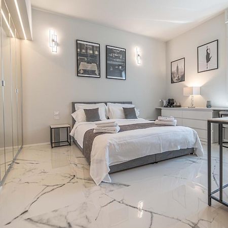 Moscova Luxury New Suite มิลาน ภายนอก รูปภาพ