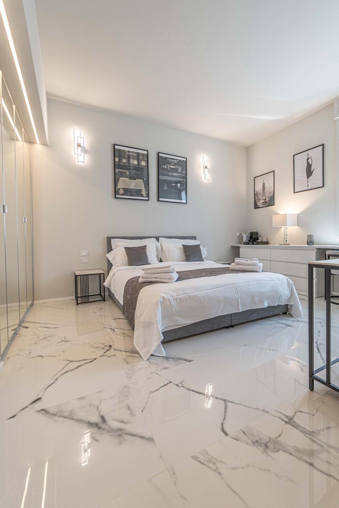 Moscova Luxury New Suite มิลาน ภายนอก รูปภาพ