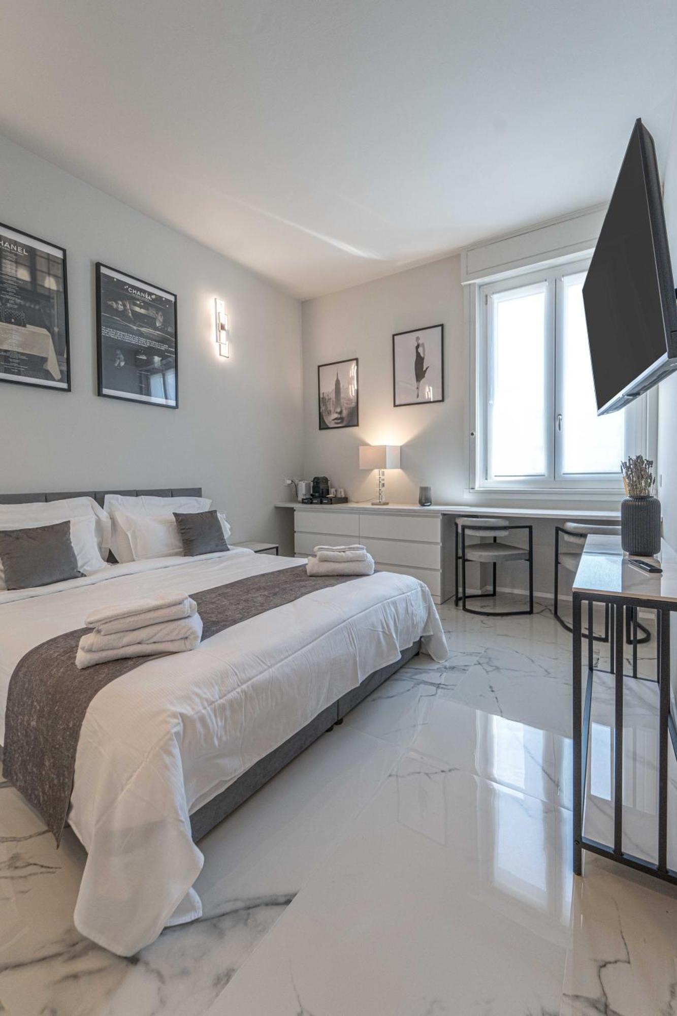 Moscova Luxury New Suite มิลาน ภายนอก รูปภาพ